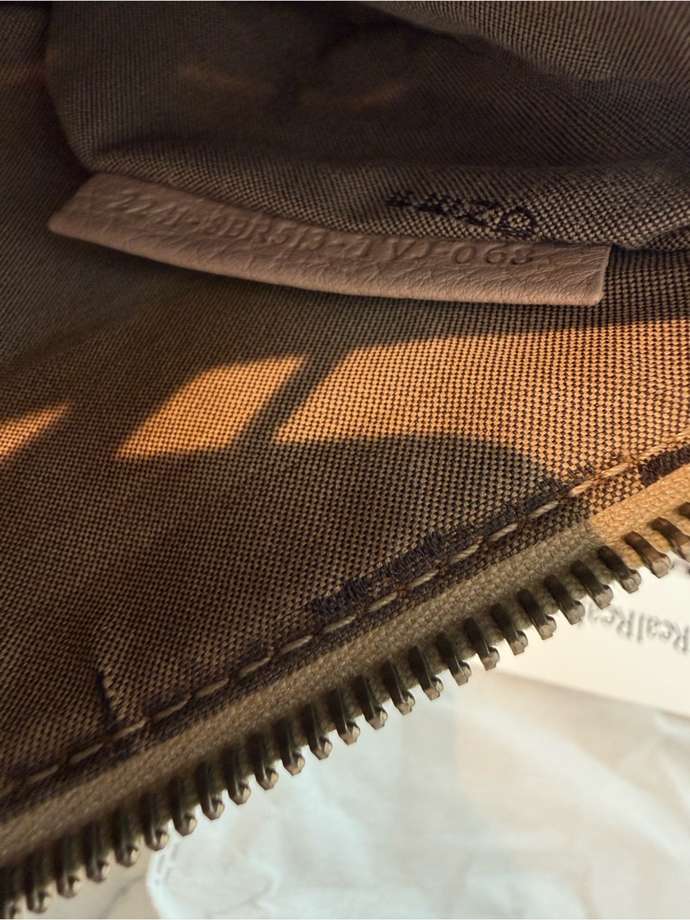 Fendi Monogram purse - Picture 3 of 4